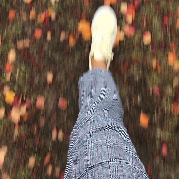 Pleated light dress pants - Picture 7 of 7